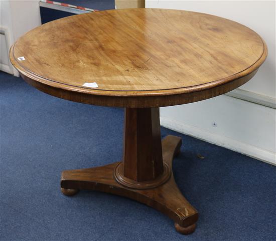 A Victorian circular tilt-top mahogany breakfast table, W.99cm